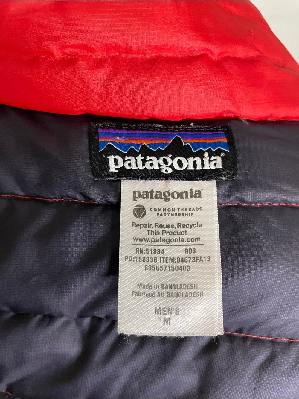 Patagonia Red Men's Quilted Puffer Jacket - Picture 4 of 5